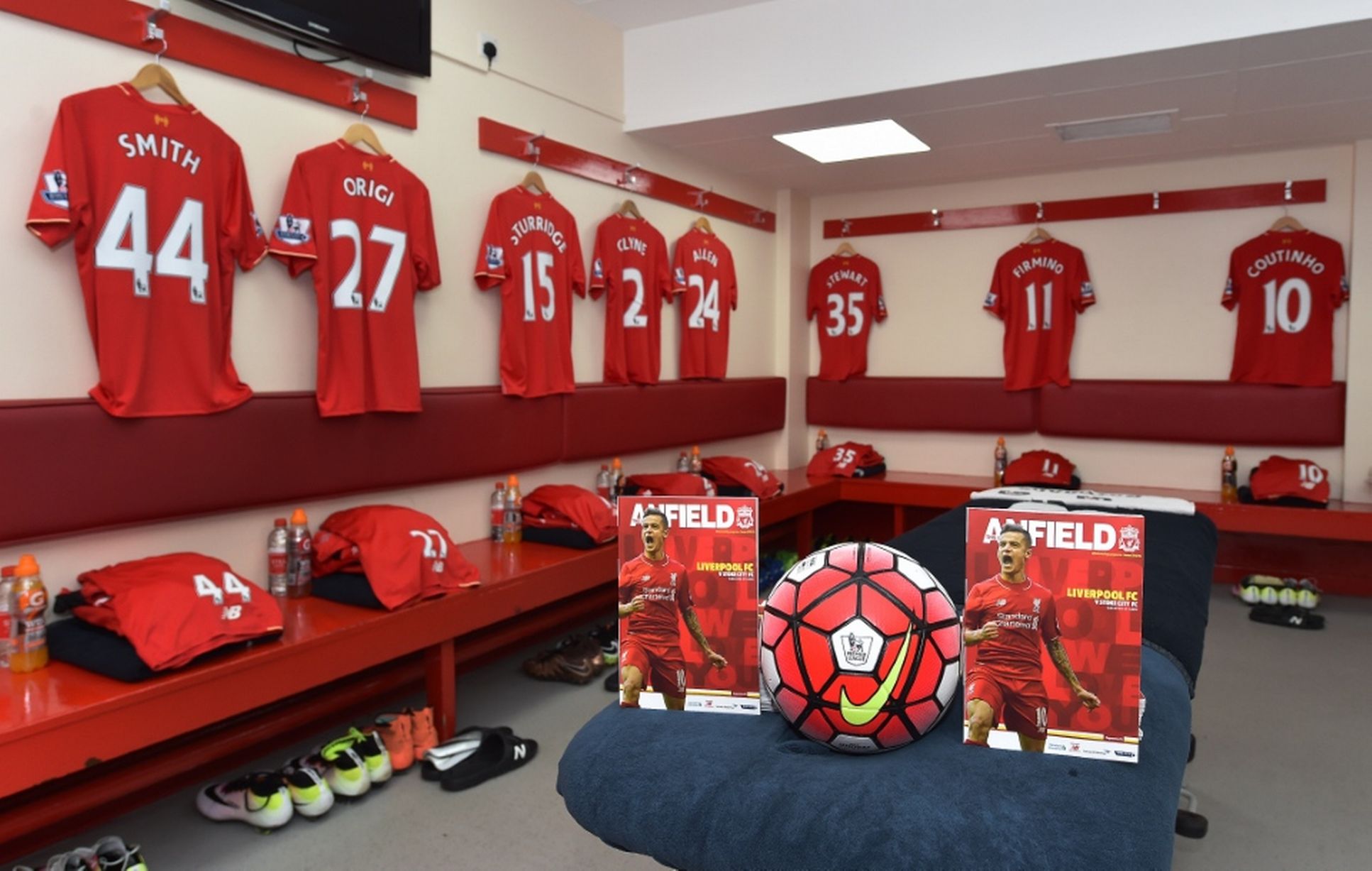  4 - 1  Ե
